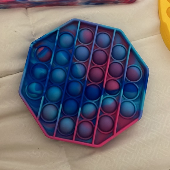 Pop it’s - Picture 5 of 5